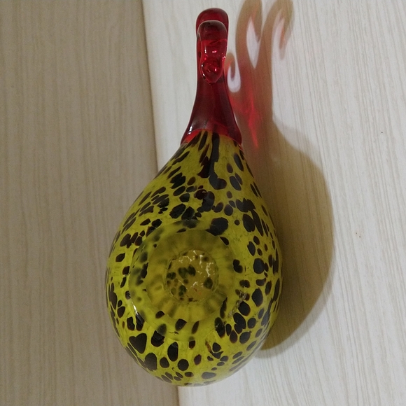Handmade Art Glass Rooster Sculpture - Picture 4 of 6